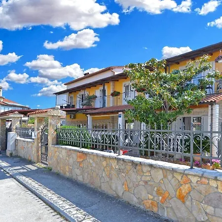 Fuer 8 Personen Ca 85 Qm In Rovinj, Istrien Istrische Riviera 로비니