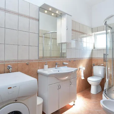 아파트 Fuer 8 Personen Ca 85 Qm In Rovinj, Istrien Istrische Riviera *
